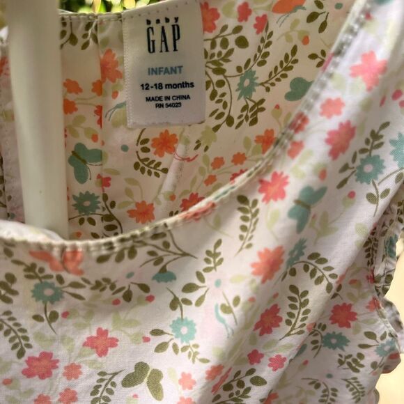 BABY GAP DAINTY FLORAL SLEEVELESS SUNDRESS 12 MONTHS - Picture 3 of 9